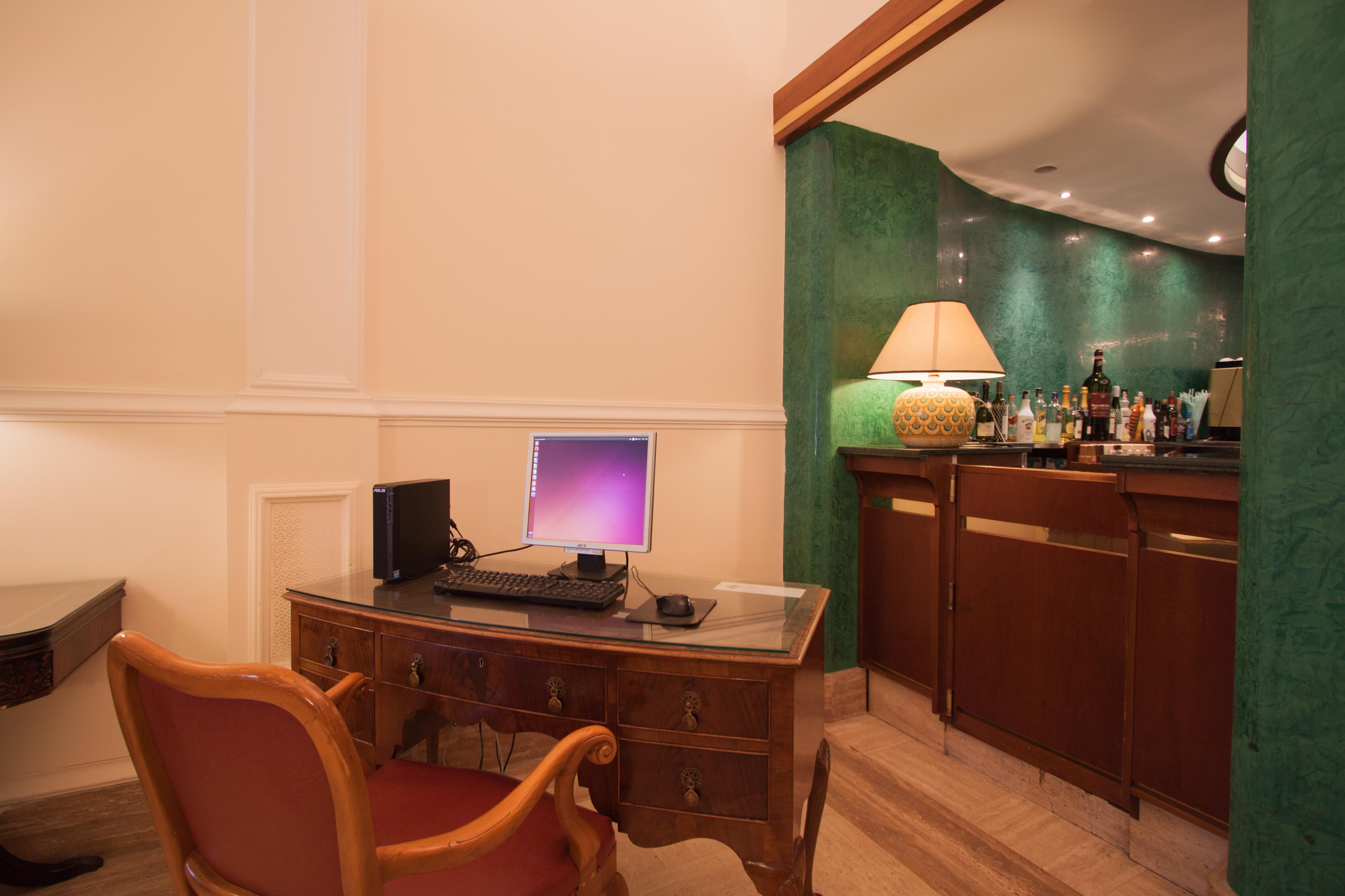 Hotel Laurentia Roma Ngoại thất bức ảnh