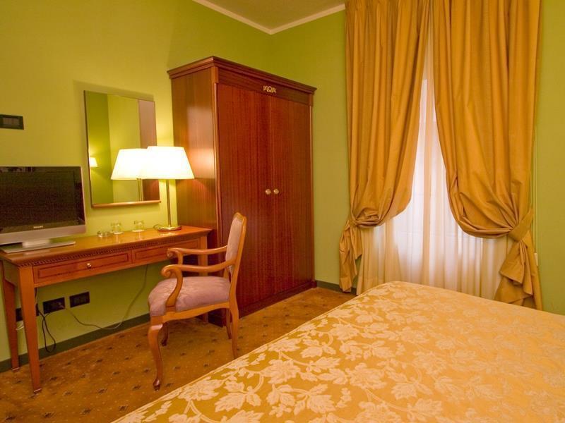 Hotel Laurentia Roma Ngoại thất bức ảnh